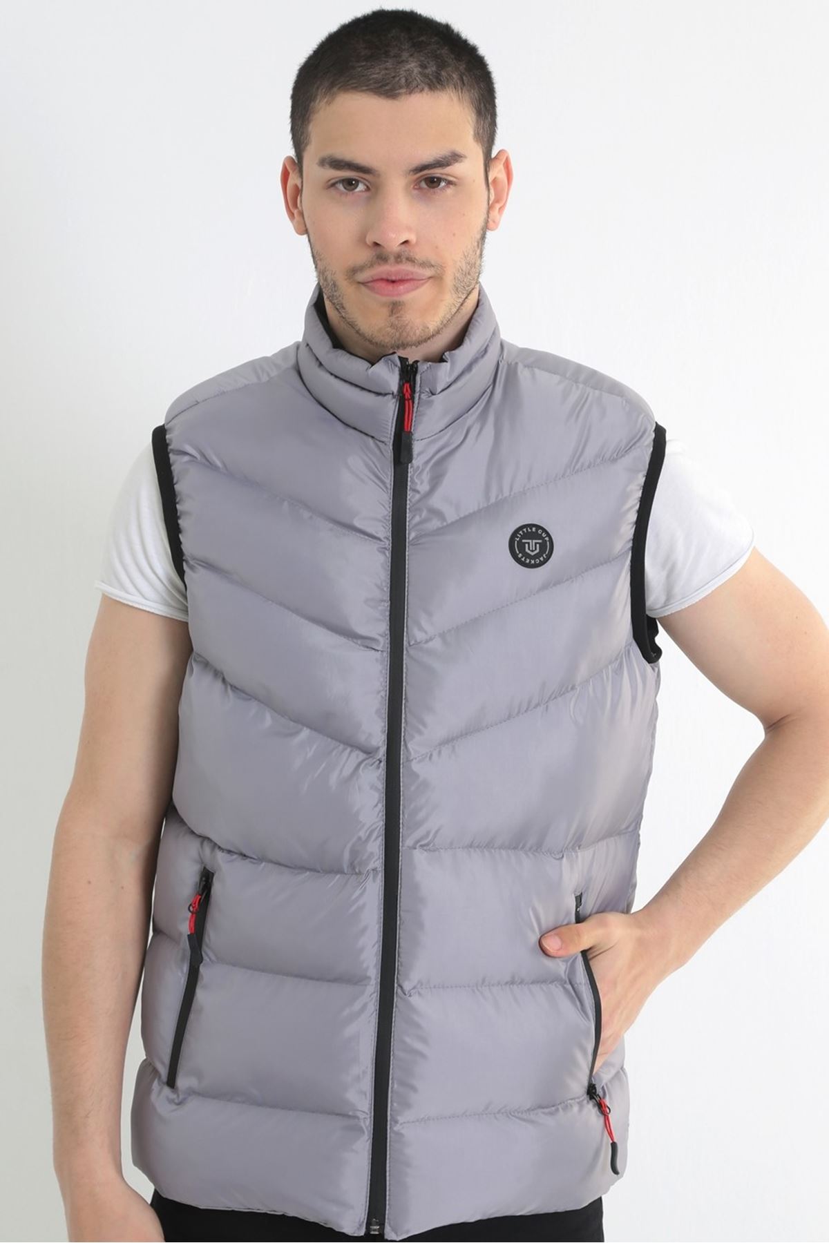 Erkek Dik Yaka Gri Şişme Yelek 