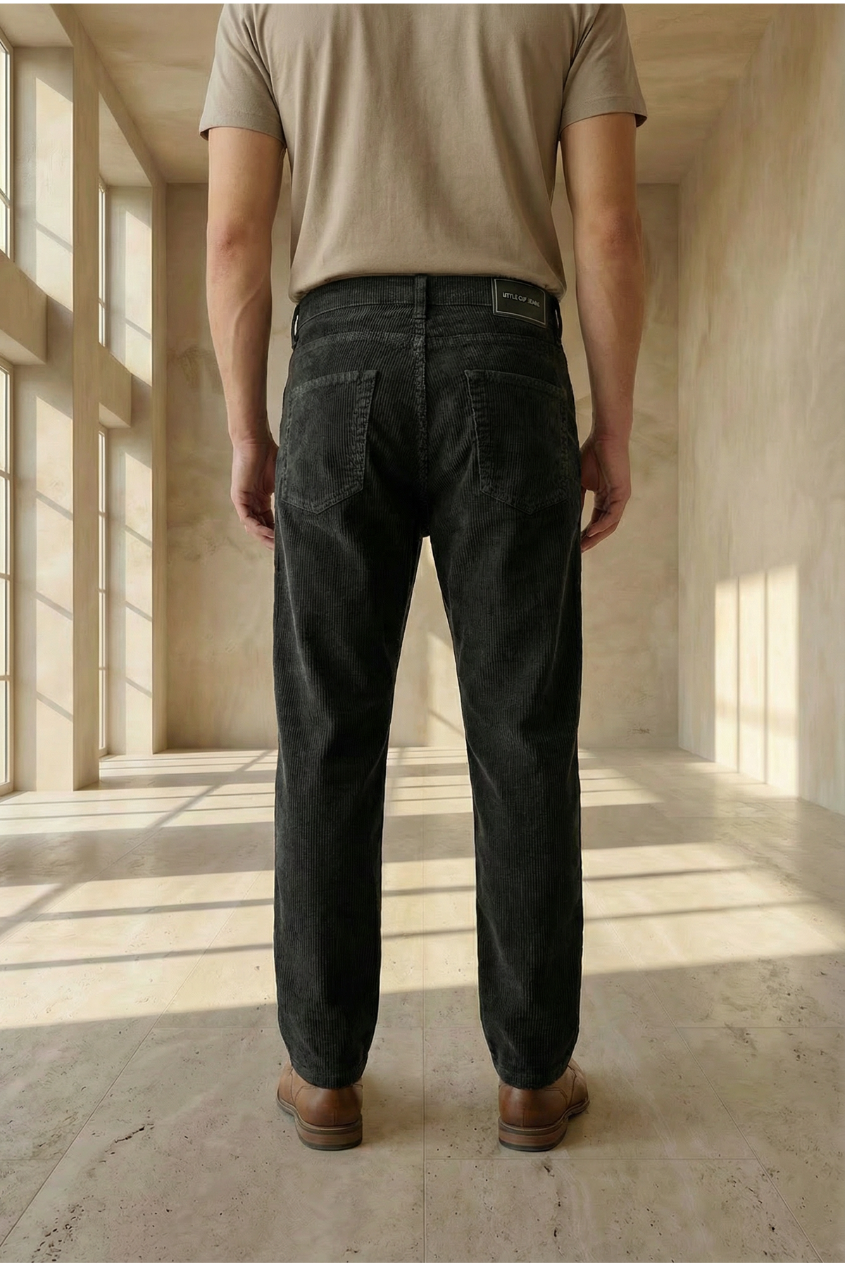 Мужские удобные брюки-карго светло-коричневого цвета