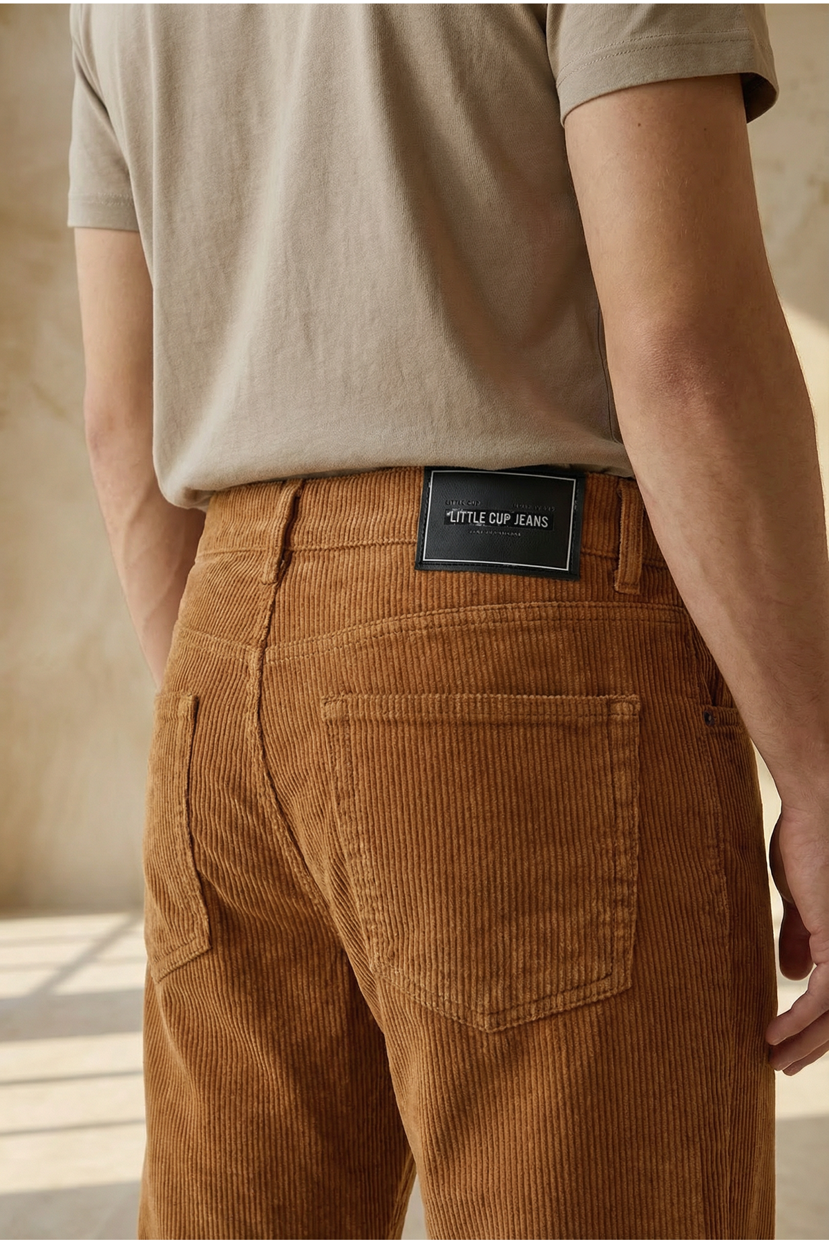 Мужские удобные брюки-карго светло-коричневого цвета