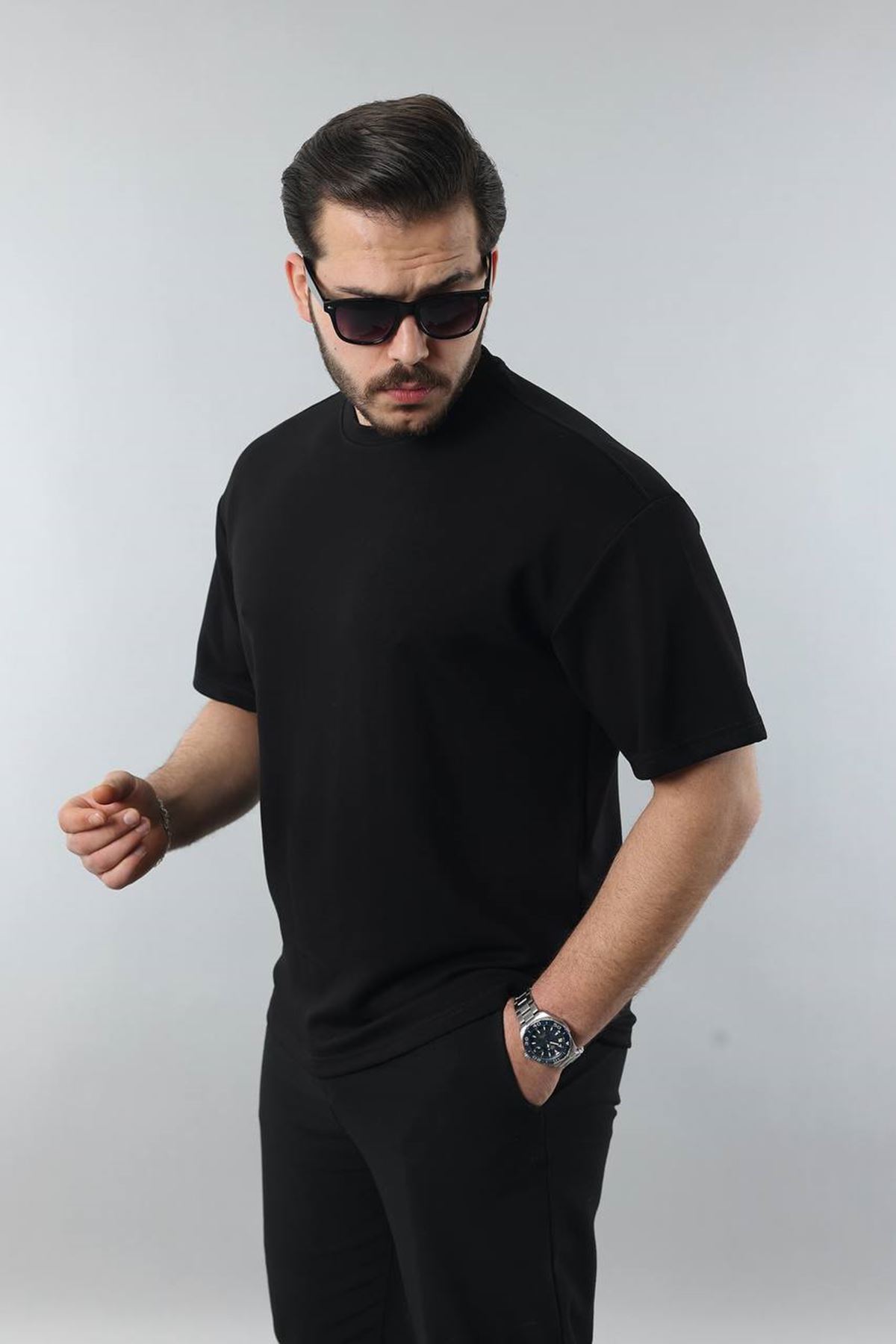 Erkek Siyah Regular Fit Yumuşak Doku Basic Modal Penye Tişört