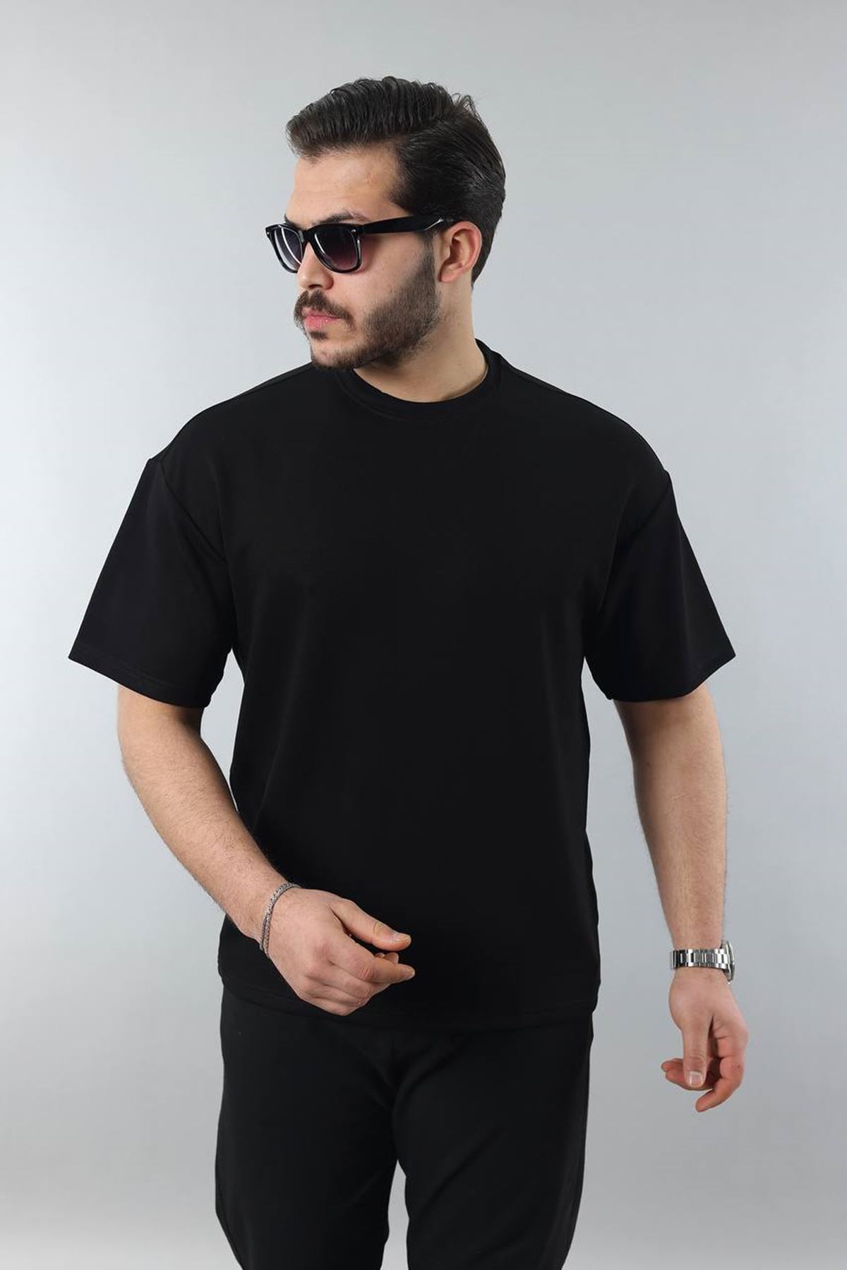 Erkek Siyah Regular Fit Yumuşak Doku Basic Modal Penye Tişört