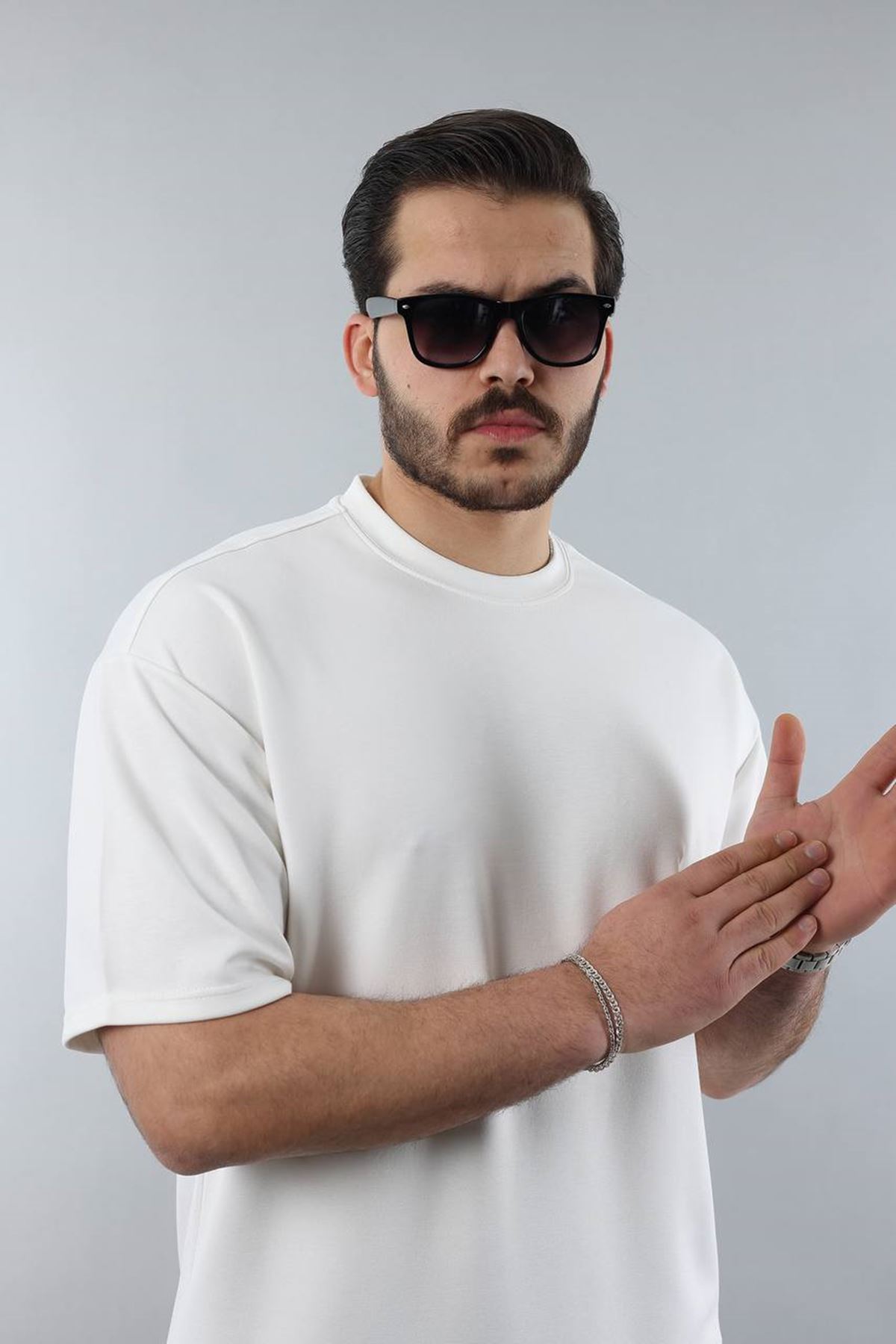 Erkek Beyaz (Ekru) Regular Fit Yumuşak Doku Basic Modal Penye Tişört