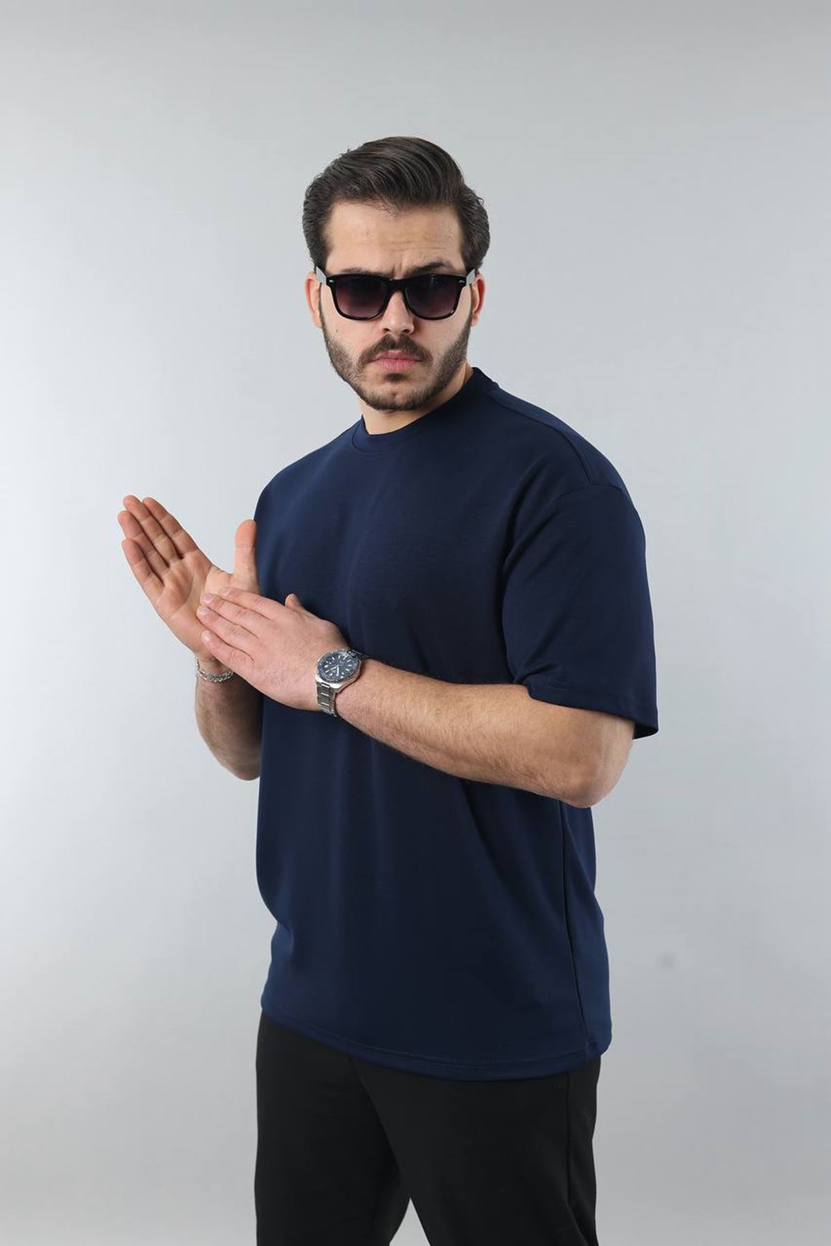 Erkek Lacivert Regular Fit Yumuşak Doku Basic Modal Penye Tişört