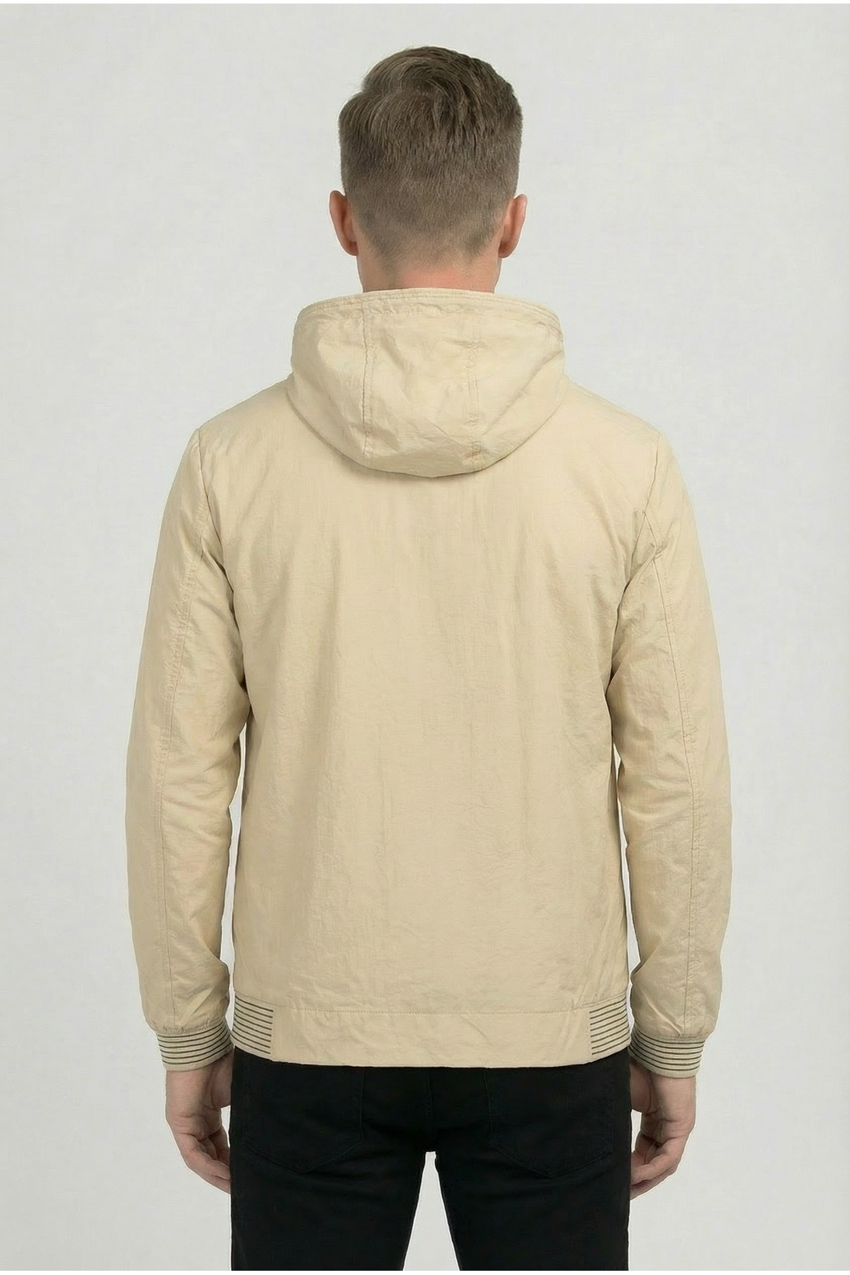 Erkek Relaxed Teknik Kumaş Çıkarılabilir Kapüşon Baharlık & yağmurluk Krem Spor Ceket 