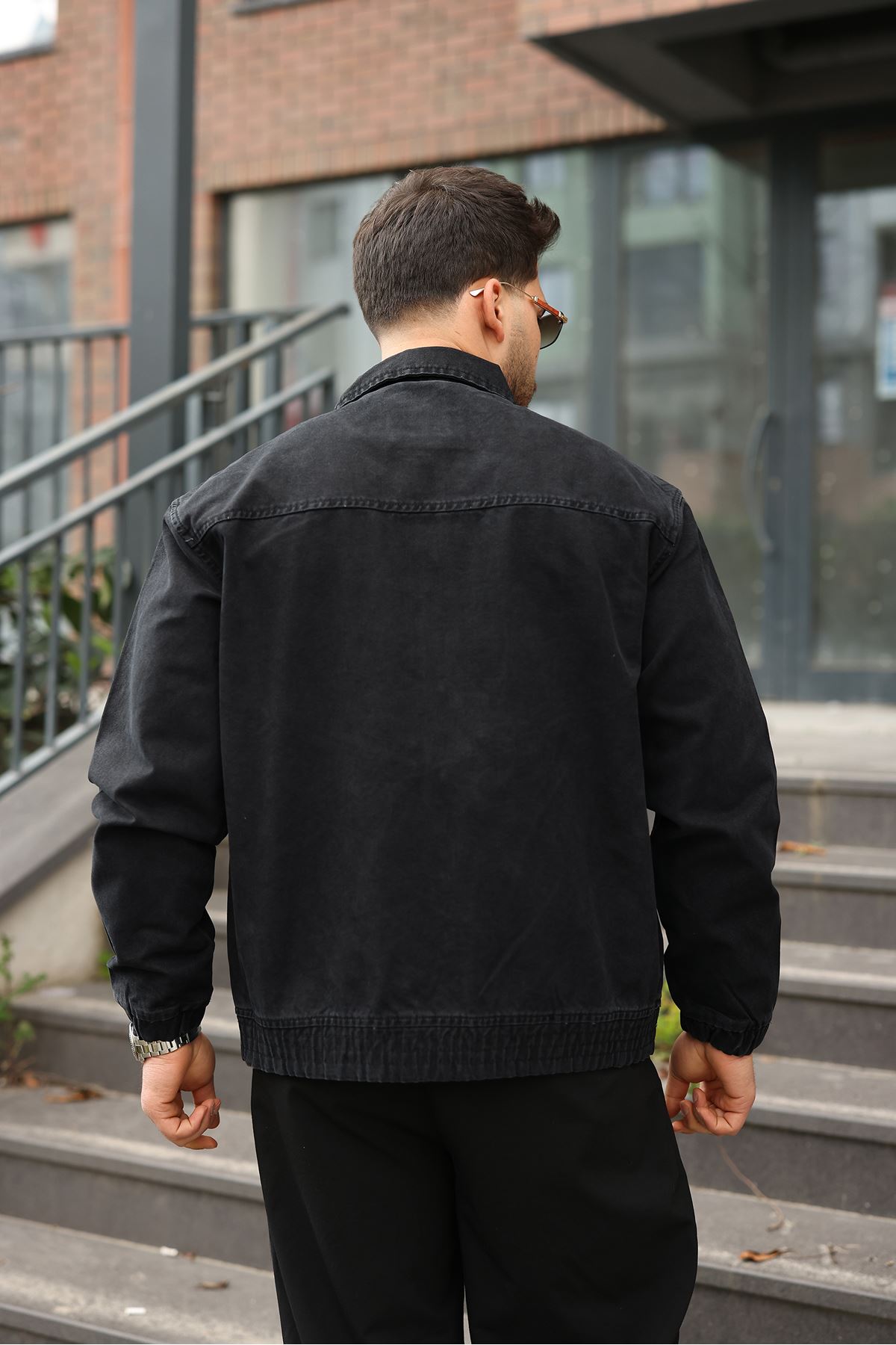 Мужская джинсовая куртка-бомбер оверсайз цвета хаки, стираная модель на молнии