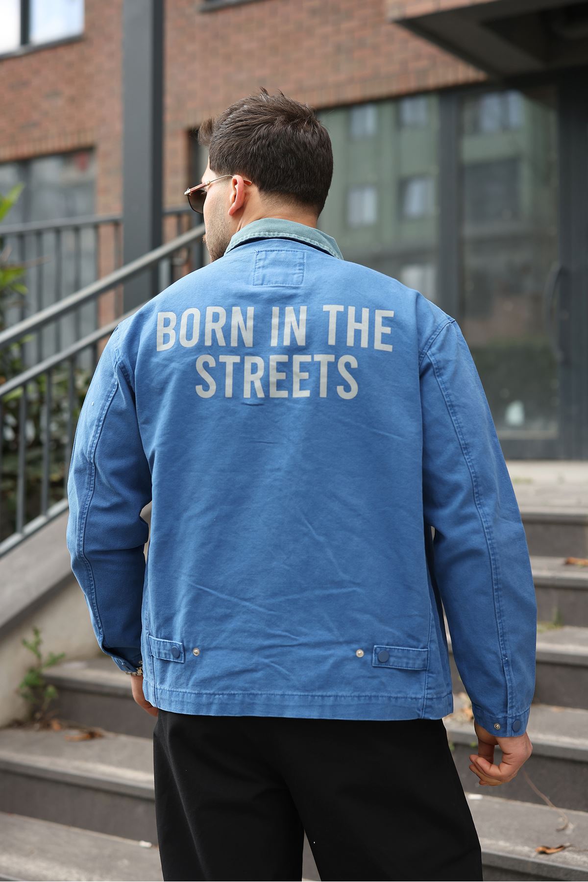 Мужская джинсовая куртка-бомбер оверсайз цвета хаки, стираная модель на молнии