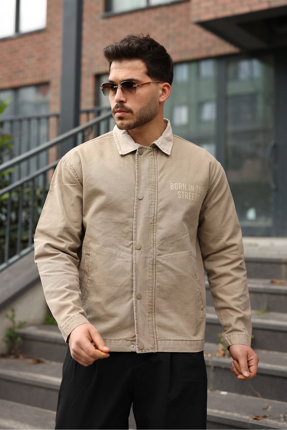 Мужская джинсовая куртка-бомбер оверсайз цвета хаки, стираная модель на молнии