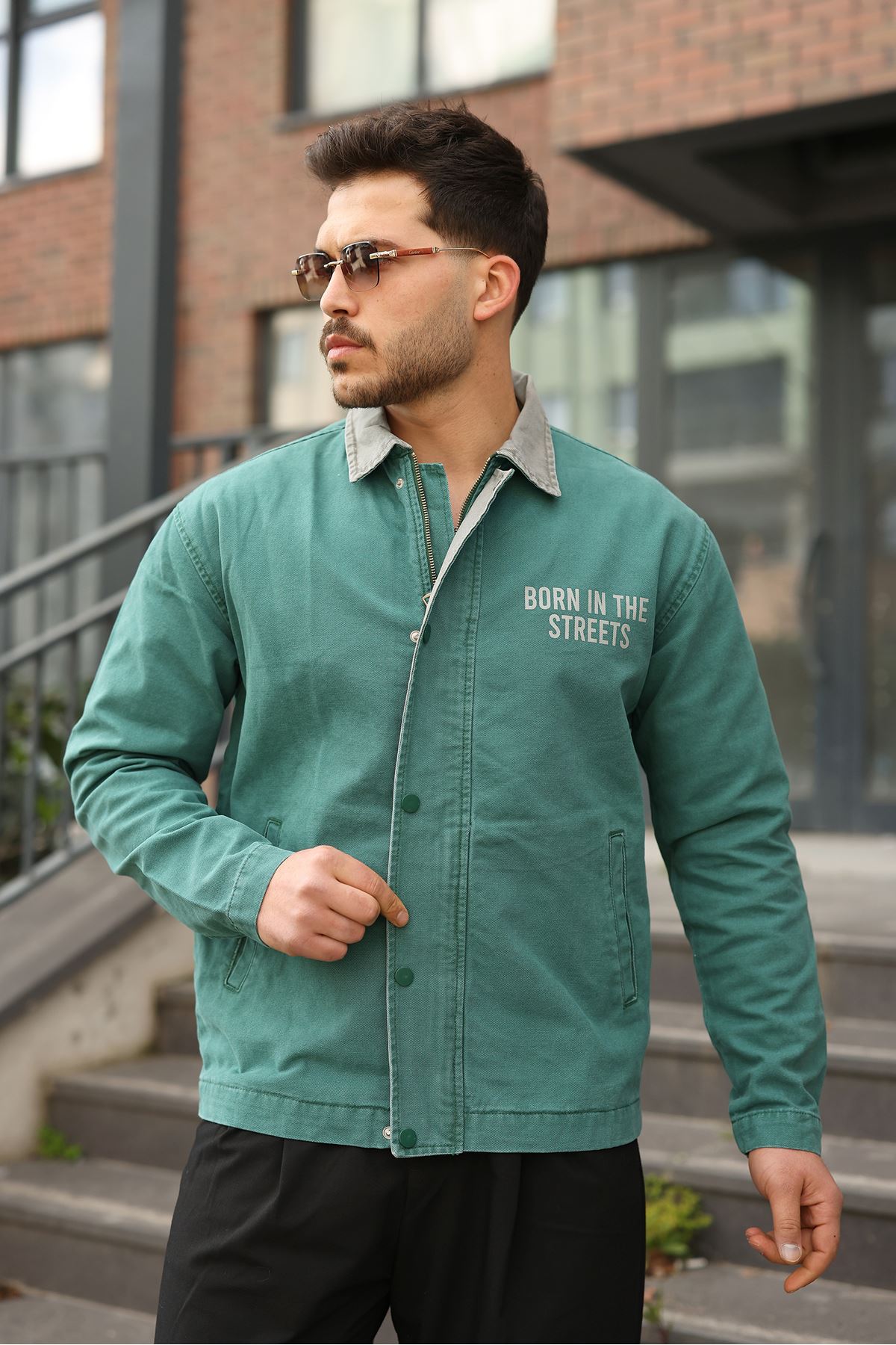 Erkek Regular Fermuarlı, Çıtçıtlı ve Baskılı Yeşil Canvas Ceket  