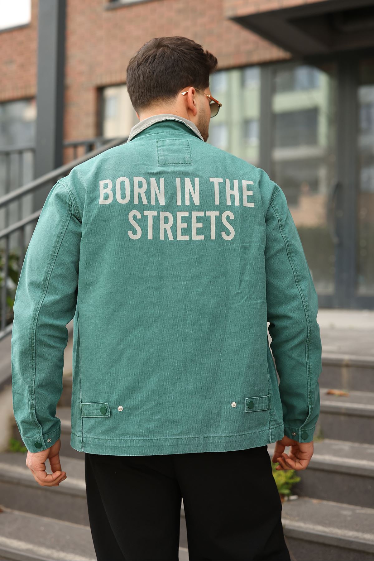 Erkek Regular Fermuarlı, Çıtçıtlı ve Baskılı Yeşil Canvas Ceket  