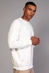  Erkek Yumuşacık Kumaşlı Regular Fit Yuvarlak Yakalı Yan Fitilli Ekru Sweatshirt 